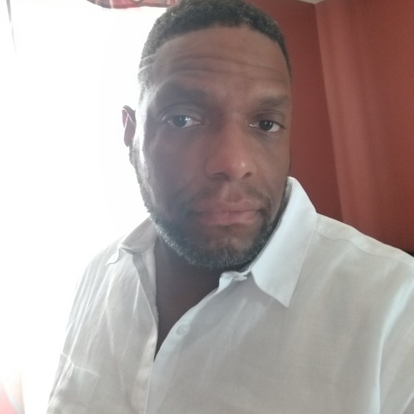 Meet your Posher, Kevin - Picture 2 of 3